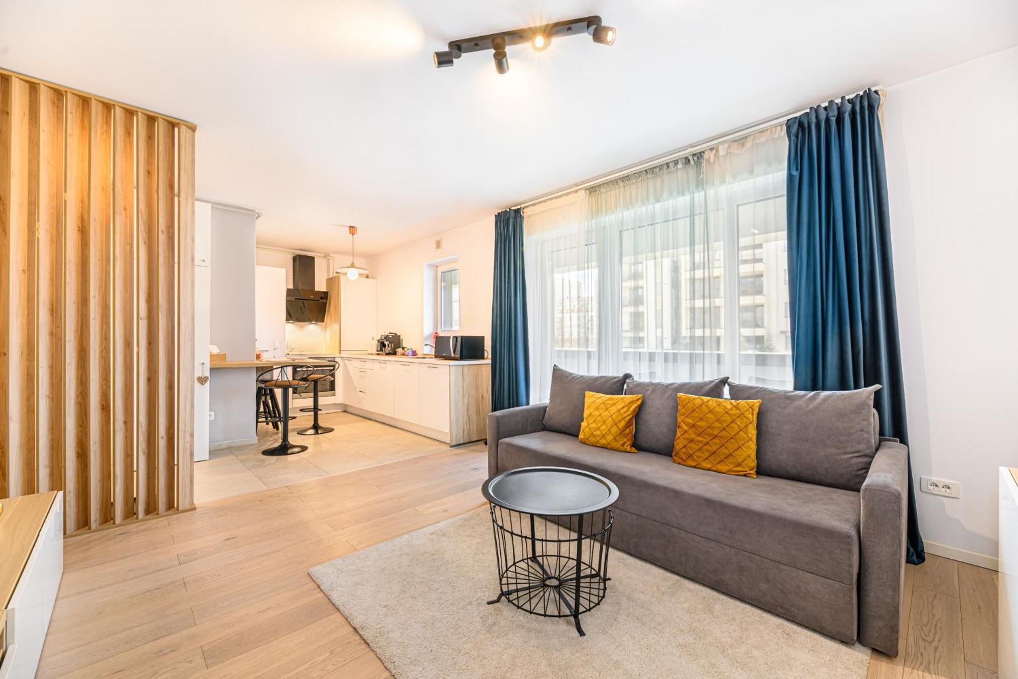 Jad - Luxury 3 Rooms & 2 Rooms Apartments In Kasper, Near Coresi Mall Braşov Eksteriør billede