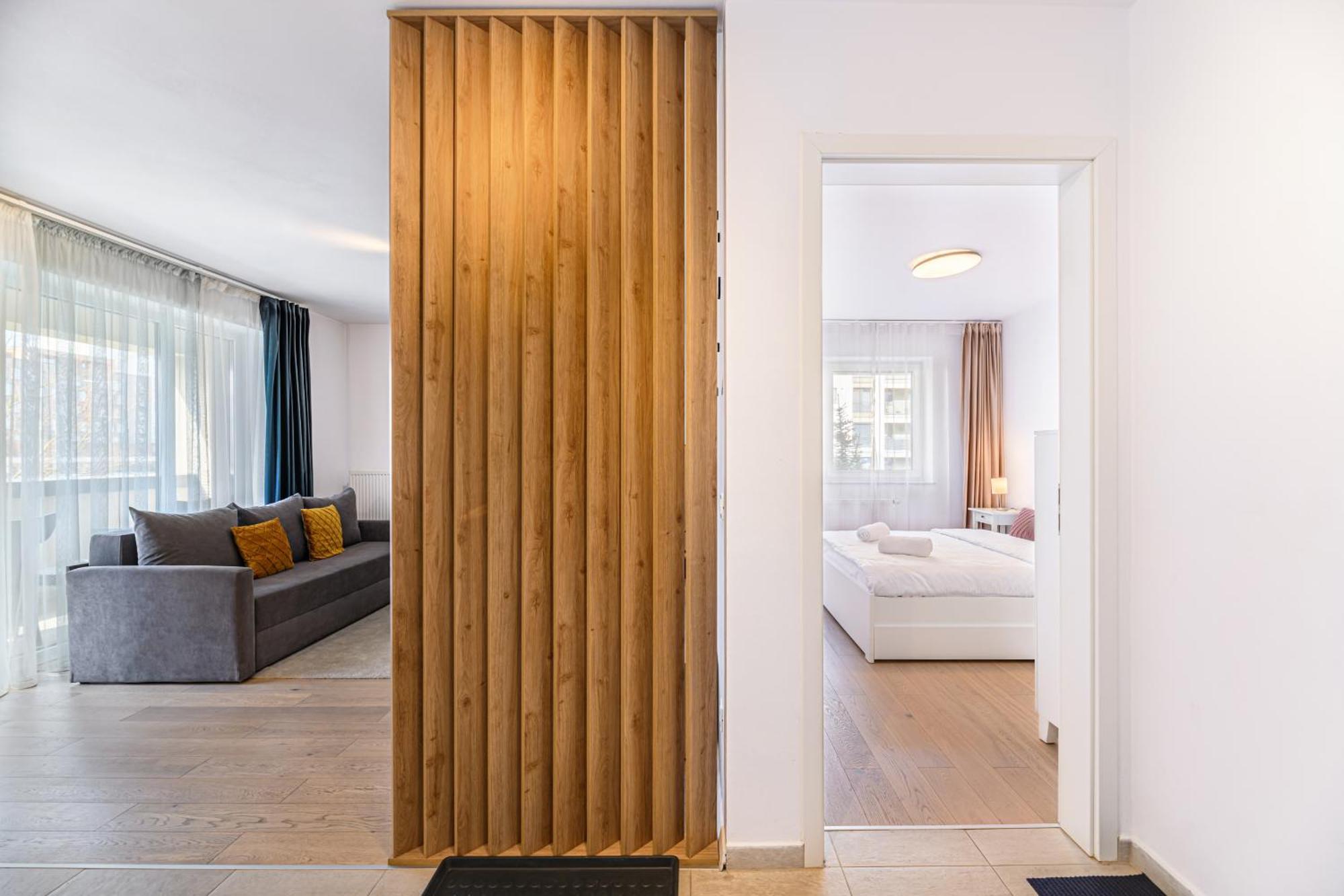 Jad - Luxury 3 Rooms & 2 Rooms Apartments In Kasper, Near Coresi Mall Braşov Eksteriør billede